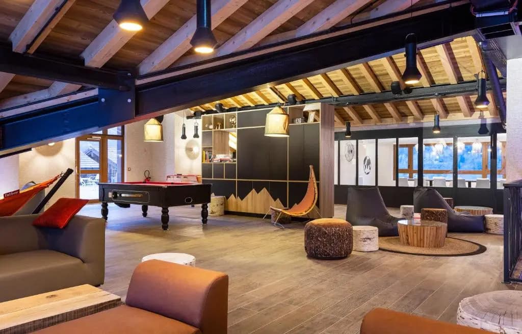 Hotel Base Camp Lodge - Bourg Saint Maurice - Photo 2