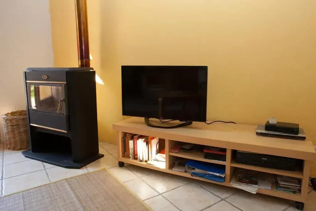 Romantic cottage in the Ardeche with free WiFi and TV - Photo 4