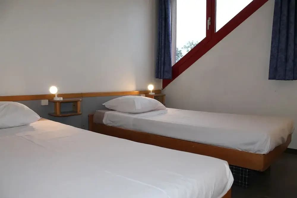 Auberge de Jeunesse HI Strasbourg - Photo 1