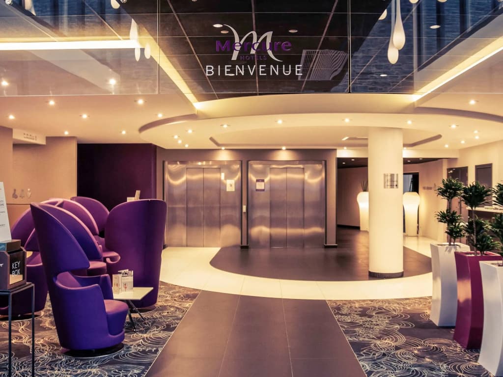 Hotel Mercure Cherbourg Centre Port - Photo 2