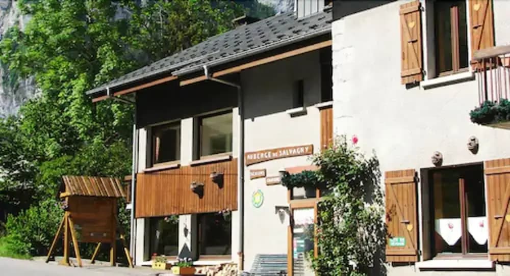Gite Auberge de Salvagny - Photo 1