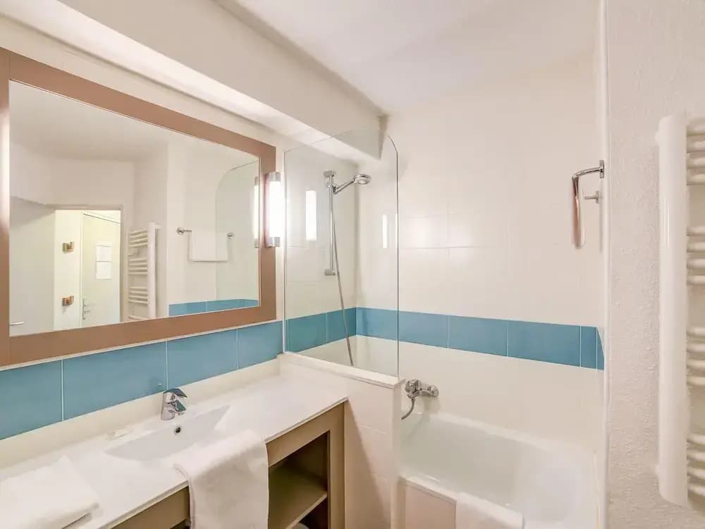 Apartment in Collioure With Stunning Sea Views - Miniature 6