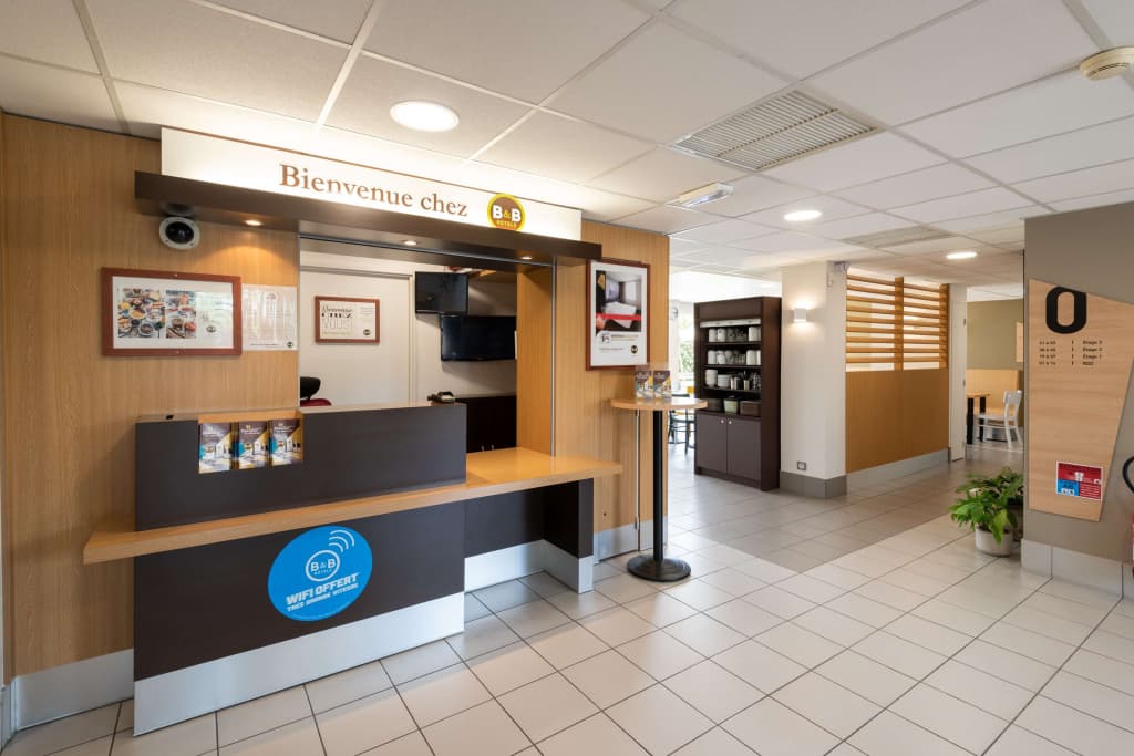 B&B HOTEL Evreux - Photo 2