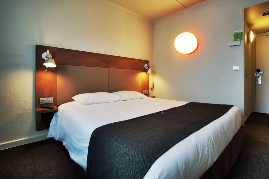 Hotel Campanile Paris Ouest - Chaville - Photo 3