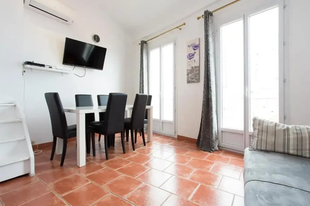 Appartement Carla sea view and Palais Des Festivals - Photo 5