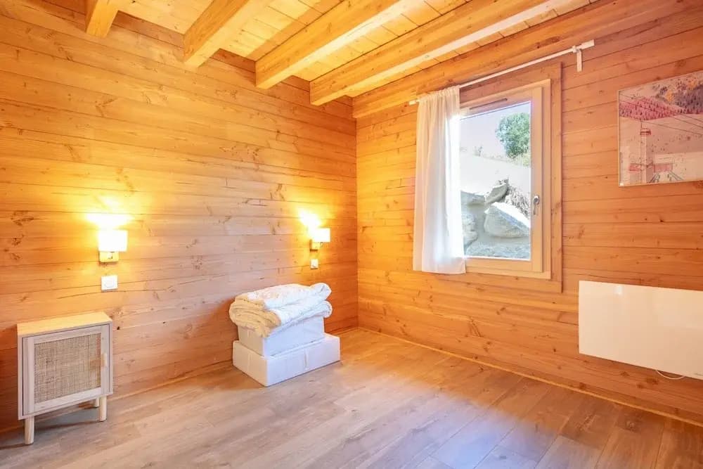Mountain Chalet in Saint-jean-d'arves - Photo 3