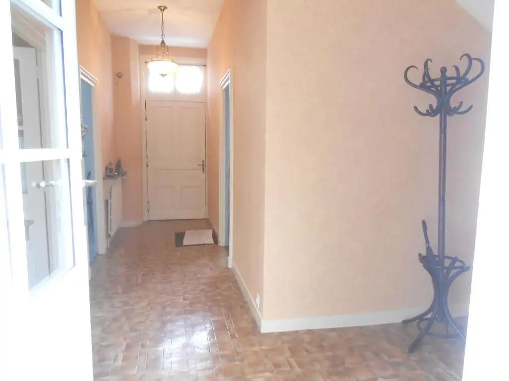 House With 3 Bedrooms in Airvault, With Enclosed Garden and Wifi - Miniature 8