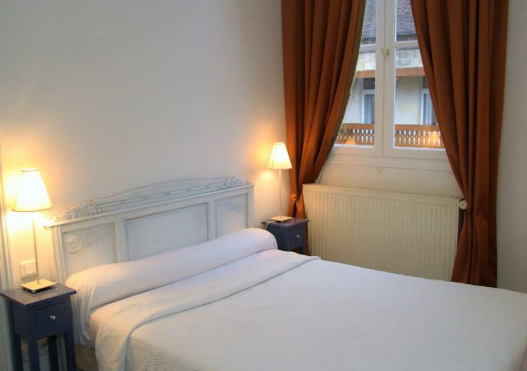 Hotel Le Regent - Photo 2
