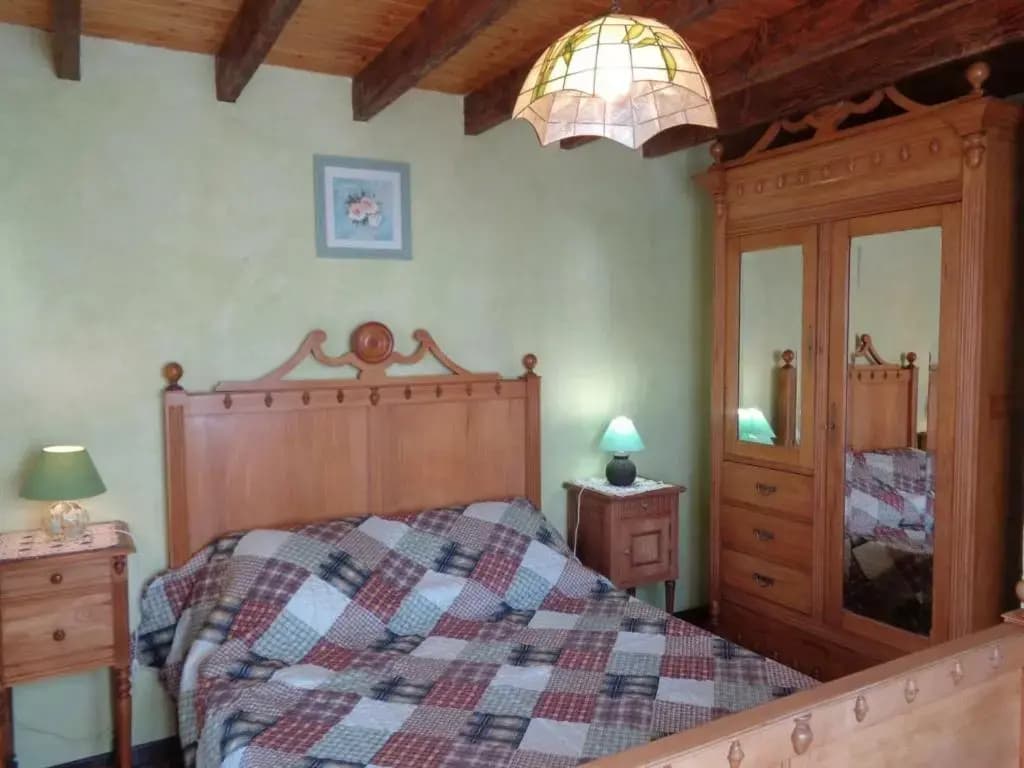 Gîte Saint-Haon-le-Châtel, 4 pièces, 6 personnes - FR-1-496-21 - Photo 4