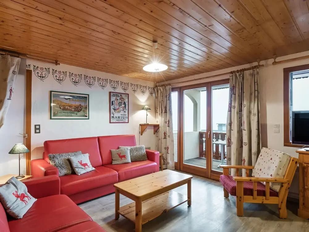 Beautiful Apartment in Champagny-en-Vanoise with Balcony - Miniature 7