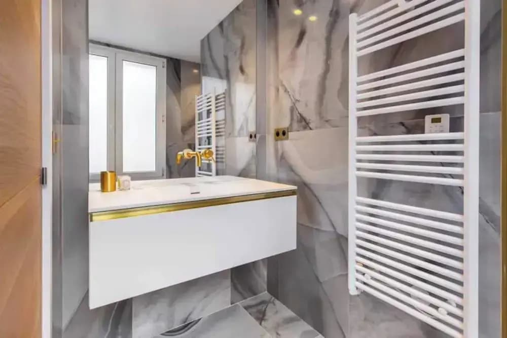 Appartement Newly Rebuilt by Architect Lafayette/gare du Nord - Miniature 6