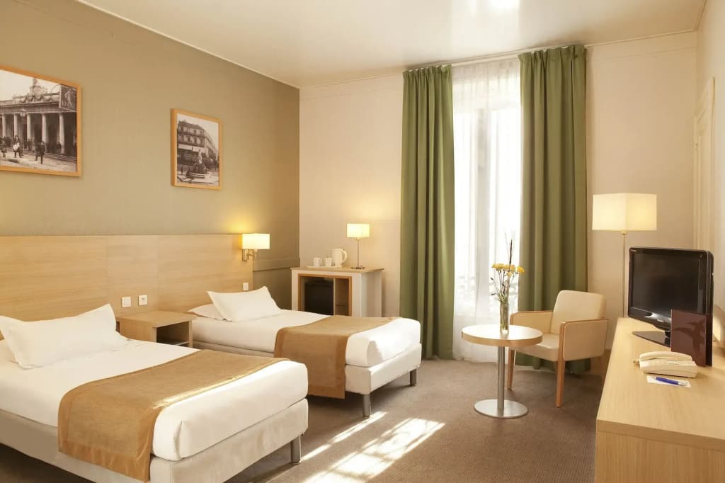 Hôtel Oceania Le Métropole Montpellier - Photo 4