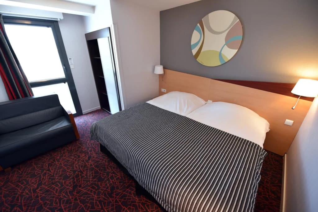 Hotel Kyriad Dijon - Gare - Photo 3