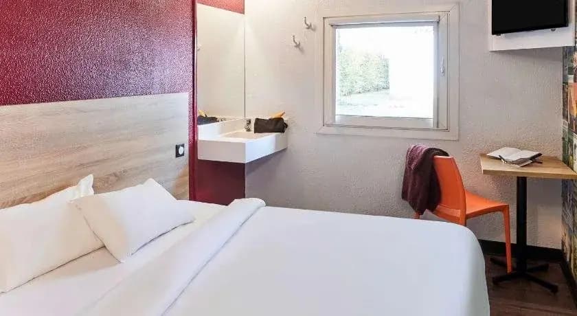 hotelF1 Compiegne - Miniature 6
