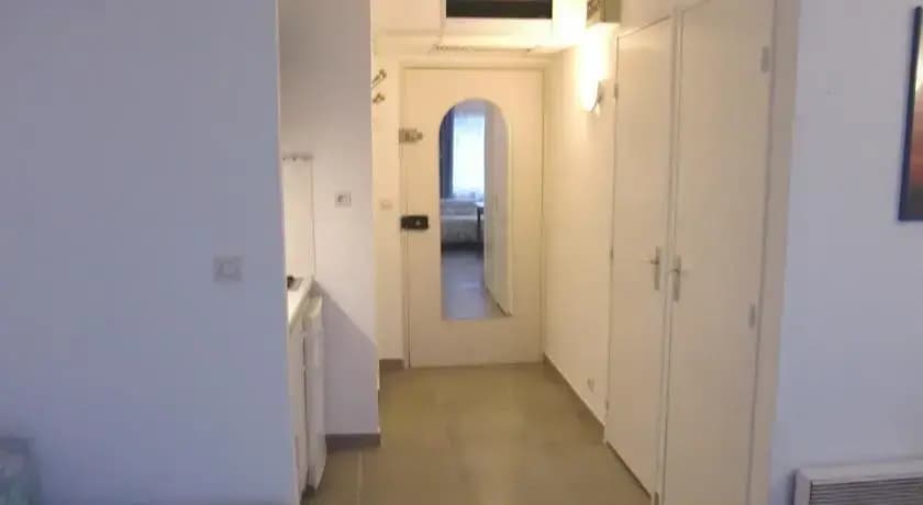 Nice Place to be - Miniature 6