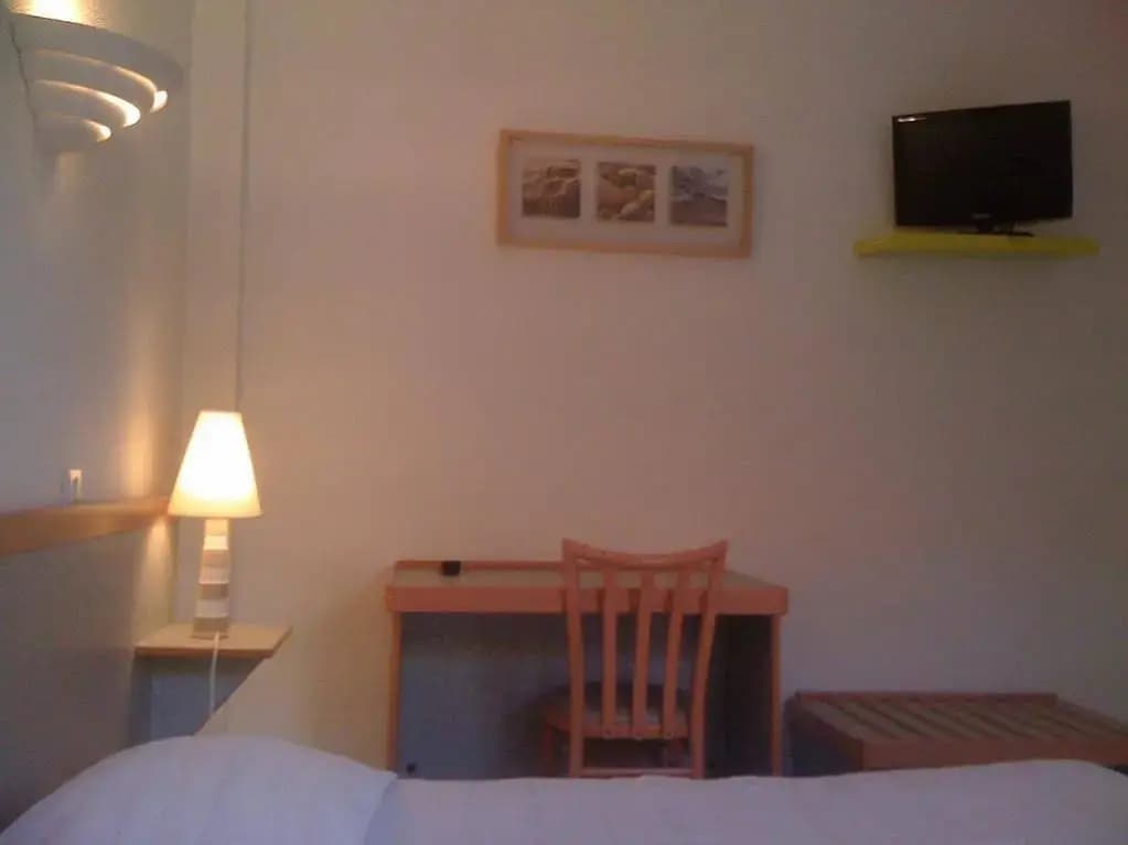 Hotel Orange Marine - Miniature 6