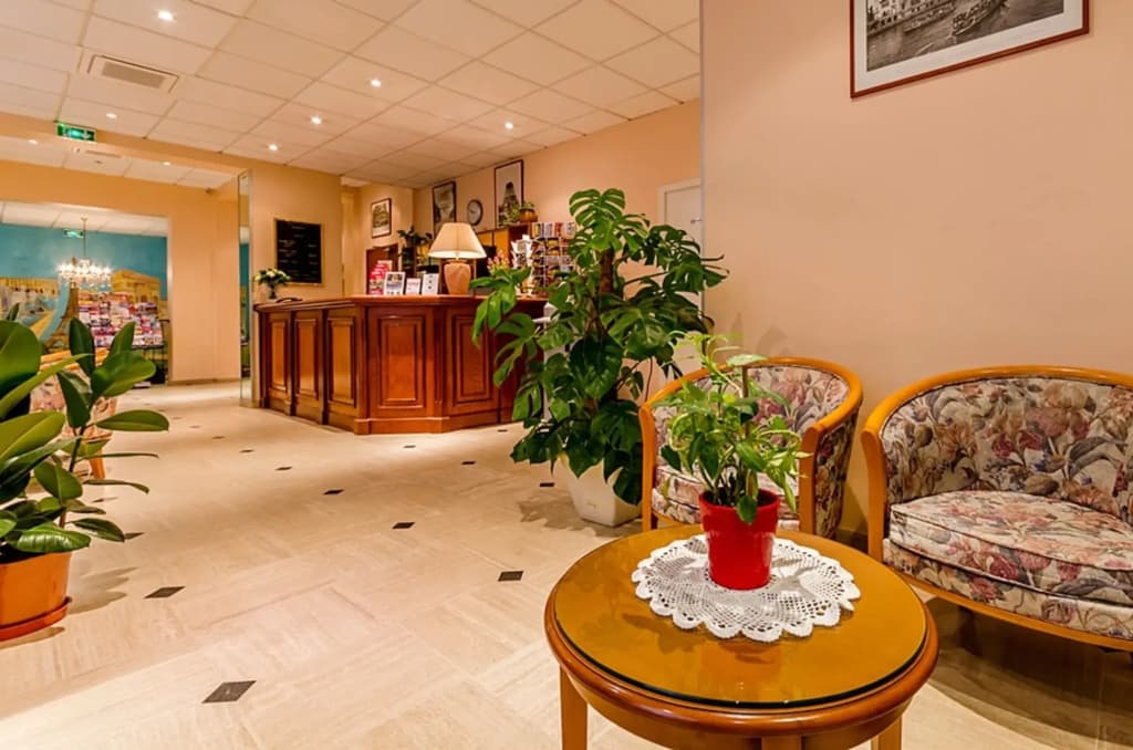 Belta Hotel - Photo 2