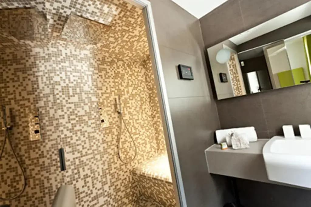 Arthur Properties Montfleury - Miniature 6