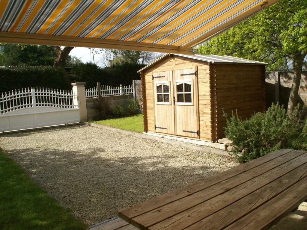 Stylish Coastal Stay in Erquy - Photo 3