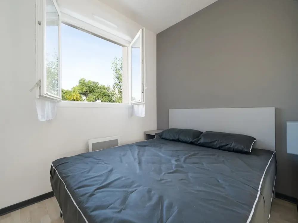 Villa in Valras-plage Near Sand Beach - Photo 3