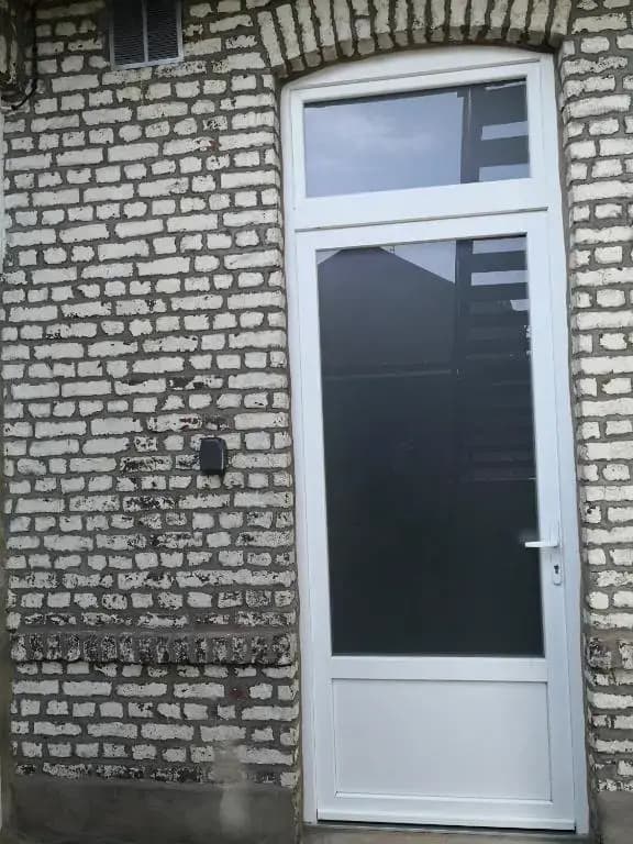 borne d'arcade et 3 salles de bain pour ce T4 - Photo 2