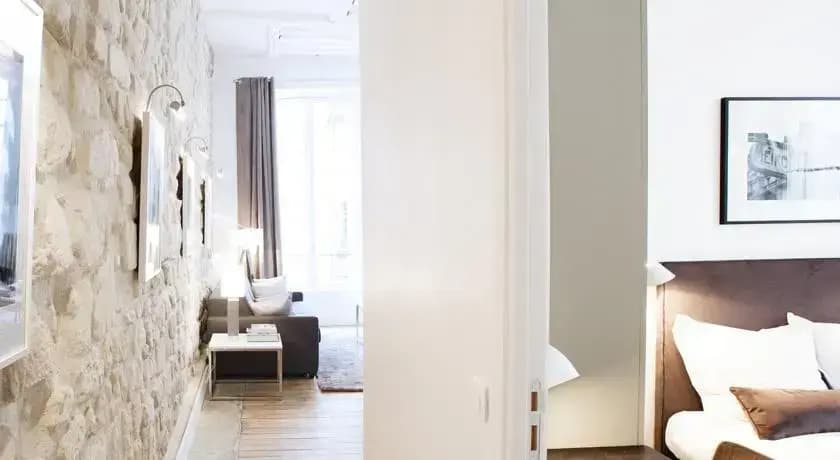 Luxury 2 Bedrooms Le Marais I by Livinparis - Miniature 6