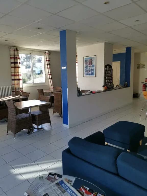 Le Carry Hôtel - Photo 2
