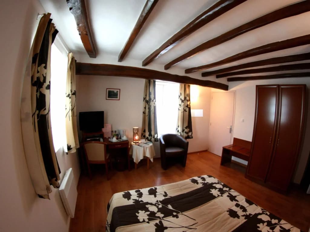 Auberge du Cheval Blanc - Photo 2
