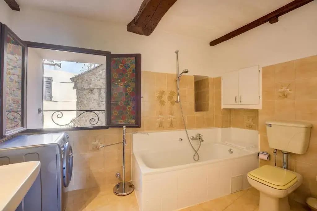 Ancienne Mairie Vieux Village Roquebrune 3 bedroom apartment - Photo 3