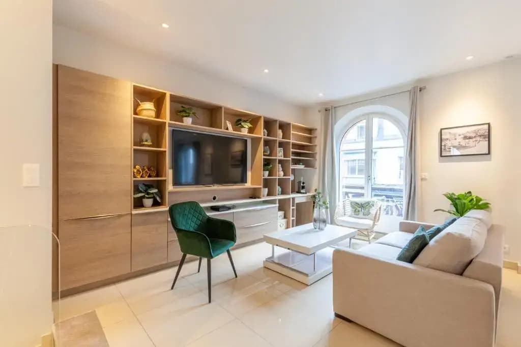Beau duplex - Haut de gamme Place Morny - 75m2 - Photo 1