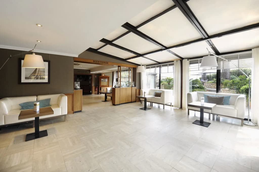 Van der Valk Hotel Saint Aygulf - Photo 2