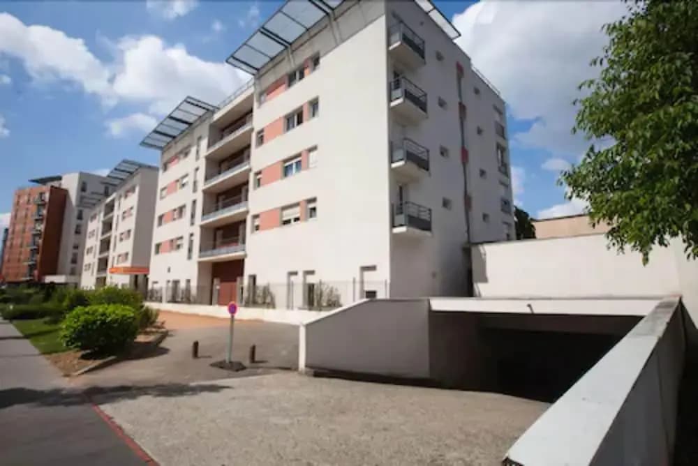 Privilodges Apparthotel Lyon Lumiere - Photo 1