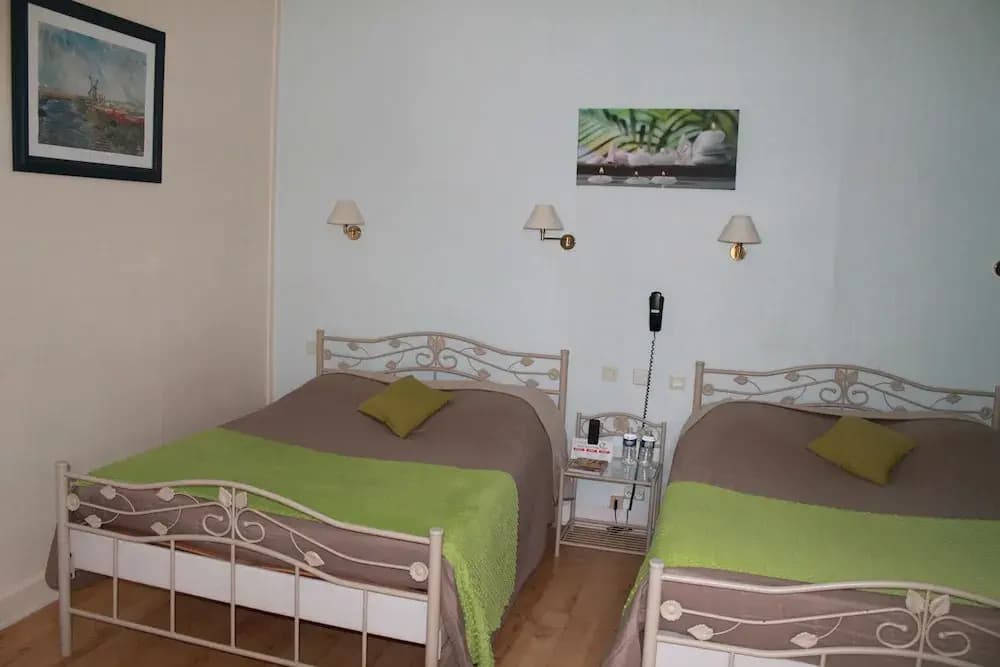 Beausejour Hotel - Photo 5