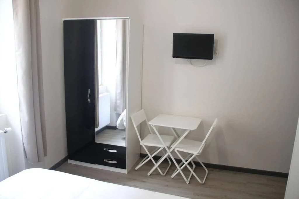 Hôtel de la Boëtie - Photo 2