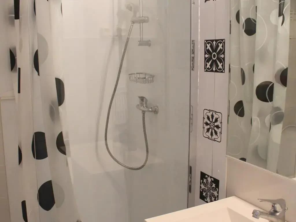 Appartement Balaruc-les-Bains, 1 pièce, 4 personnes - FR-1-503-31 - Photo 3