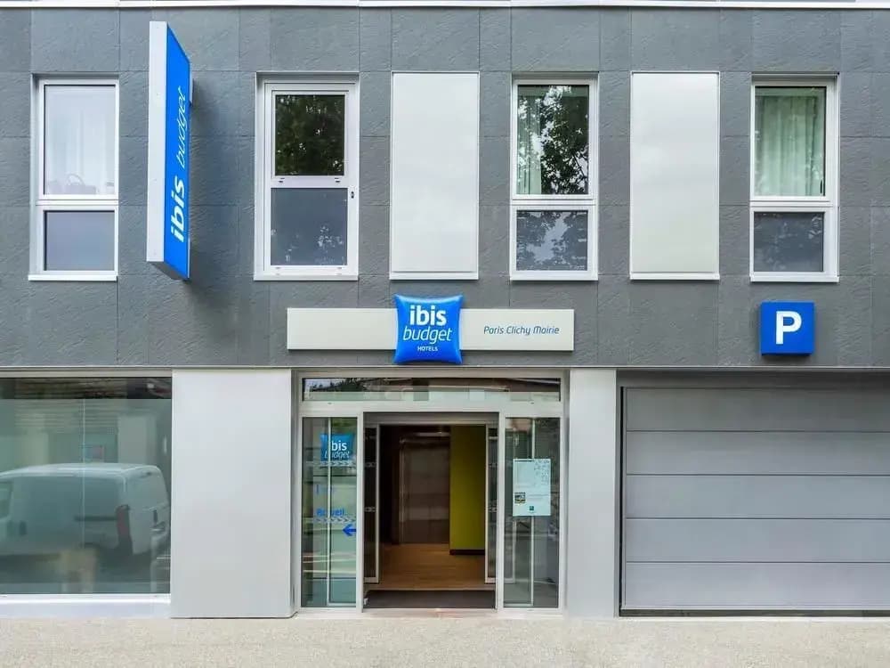 ibis budget Paris Clichy Mairie - Photo 1