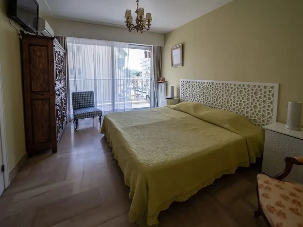 Apartment Near the Beaches Right in the Center Comfortable - Photo 3