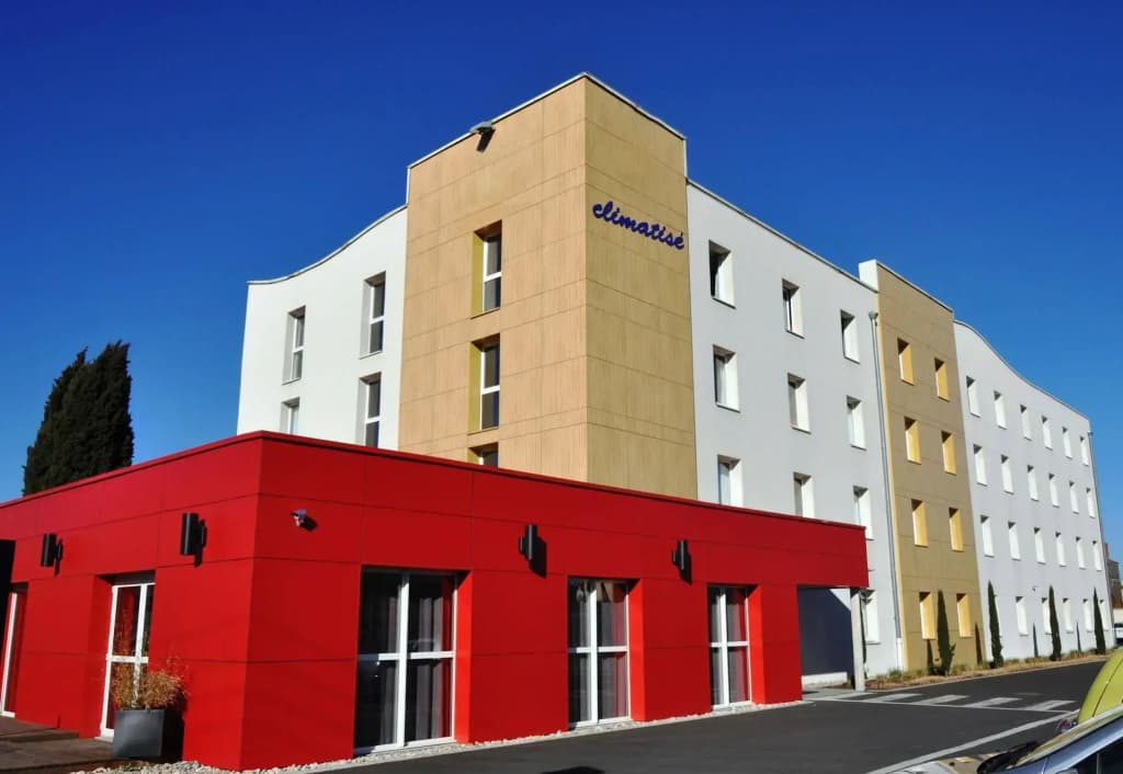 Hôtel Clermont Estaing - Photo 1