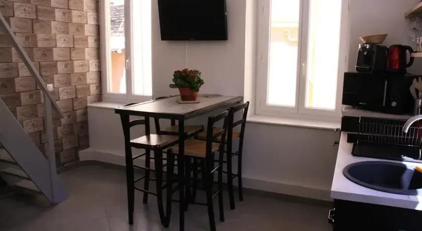 Saint Francois Apartment - Miniature 7