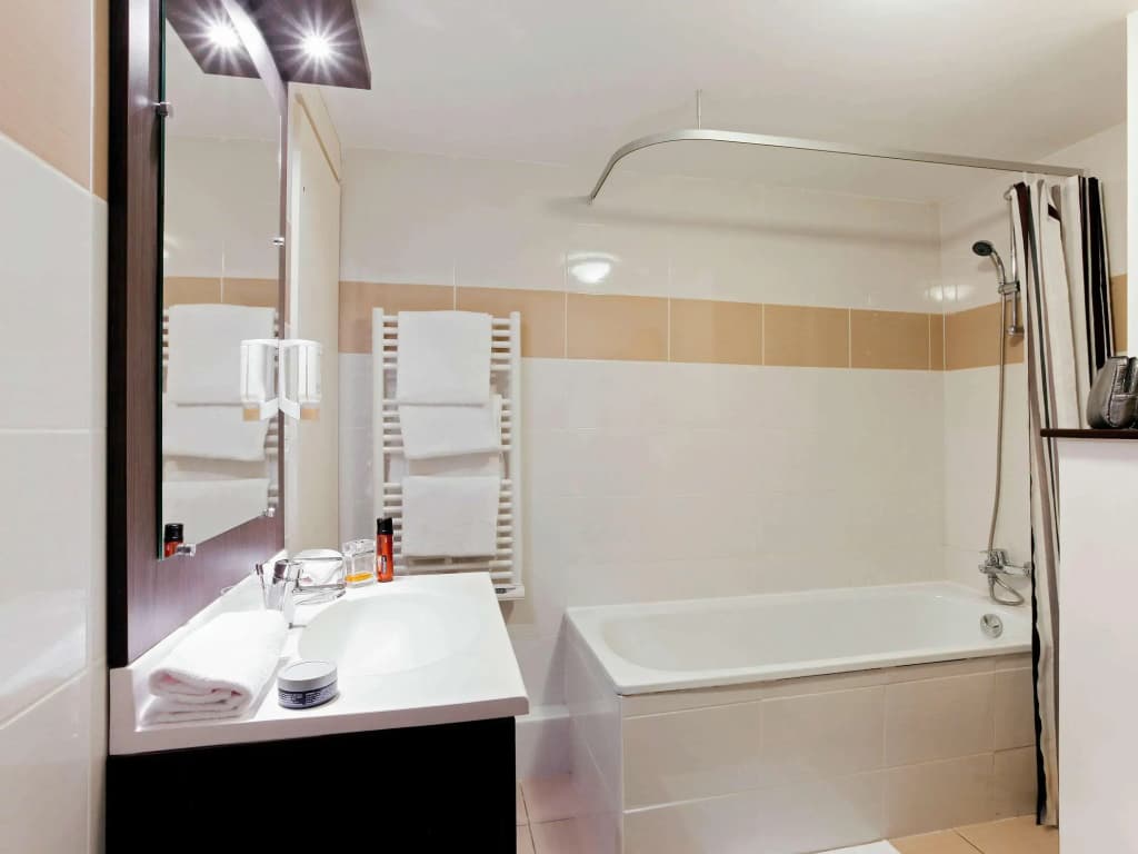 Aparthotel Adagio Access Marseille Saint-Charles - Miniature 7