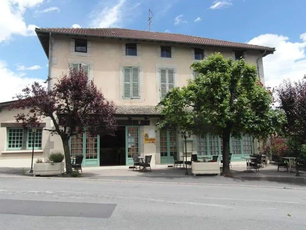 Hôtel Restaurant Le Périgord - Photo 1