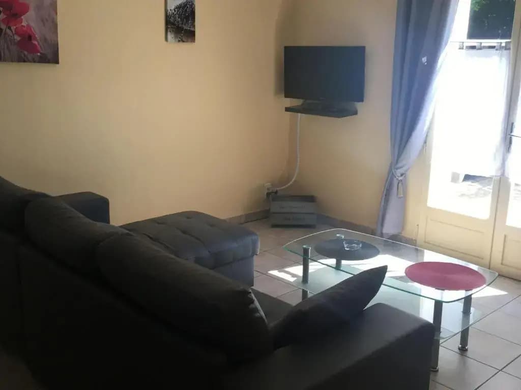 Gîte Saint-Aubin-la-Plaine, 3 pièces, 4 personnes - FR-1-426-247 - Photo 3
