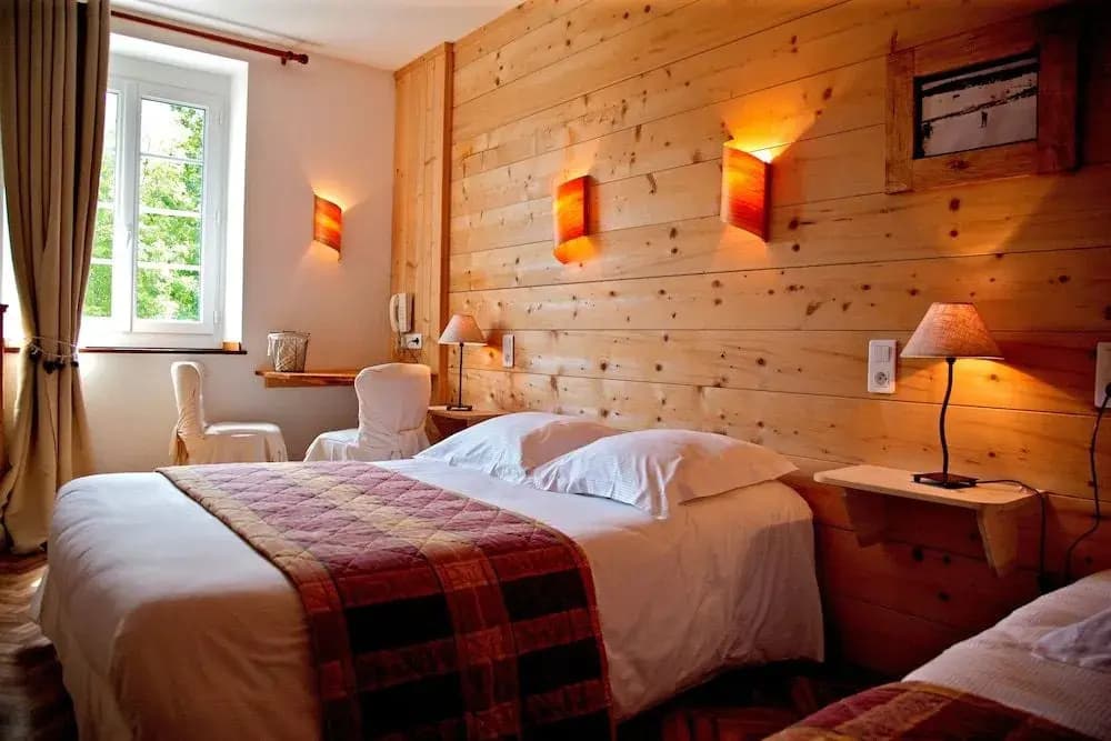 Logis Hôtel les Arobiers - Photo 5