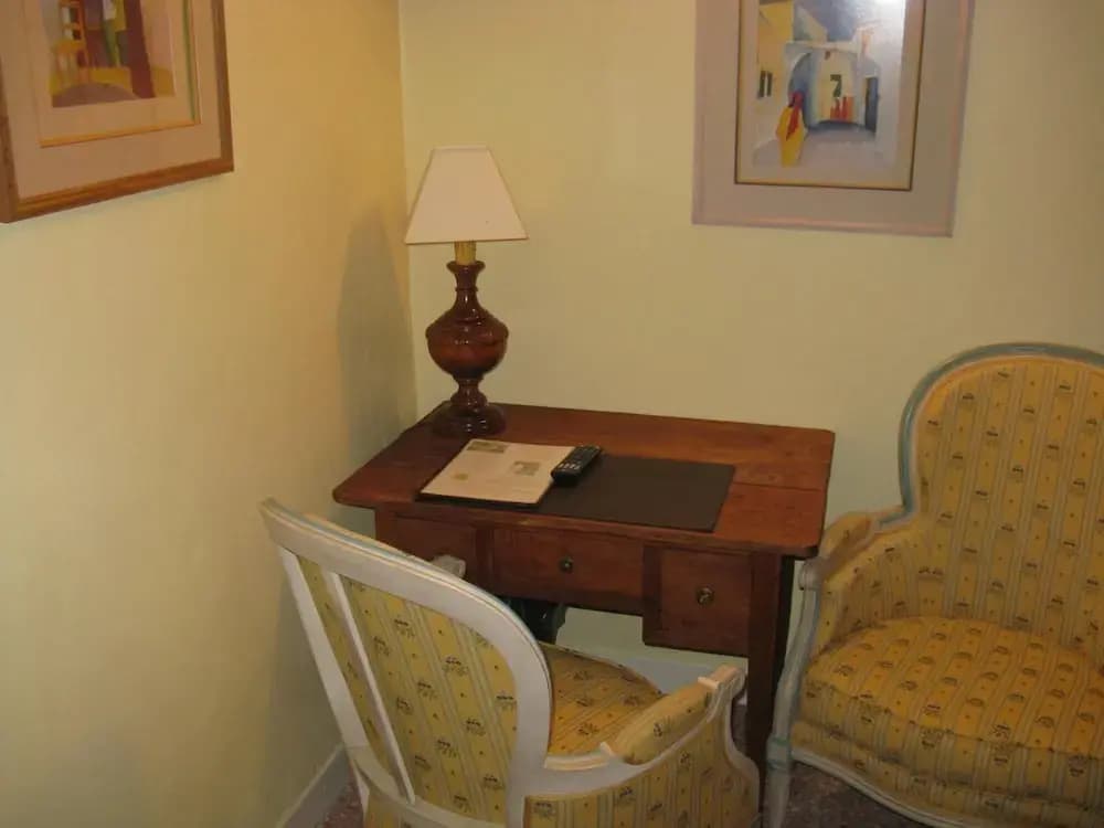 Hotellerie de l'Esplanade - Photo 3