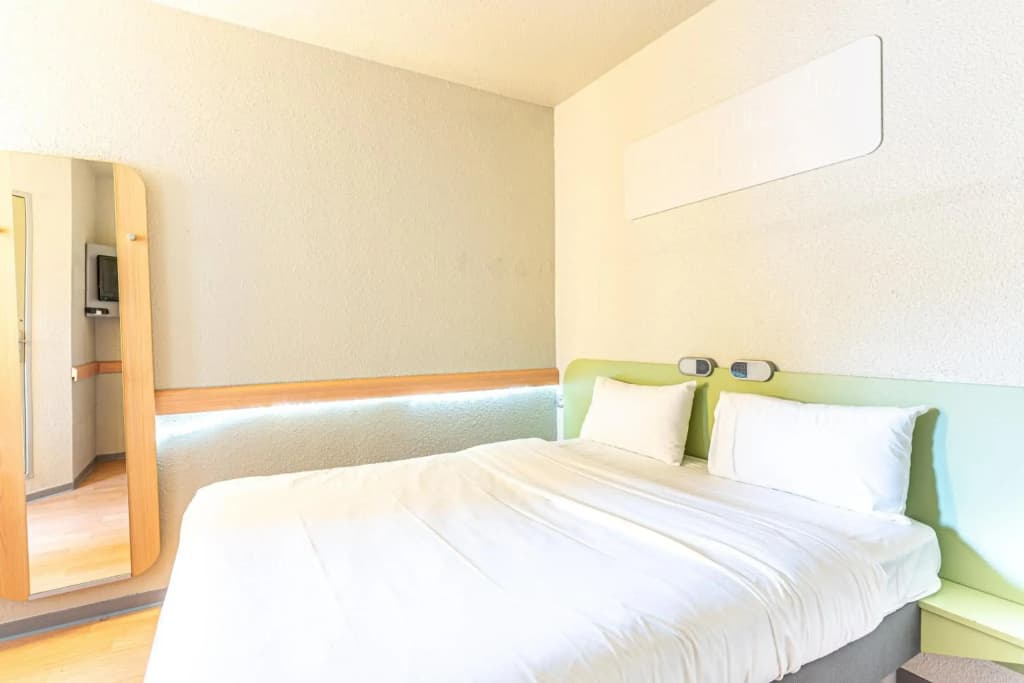 Ibis budget Rouen Cléon - Photo 5