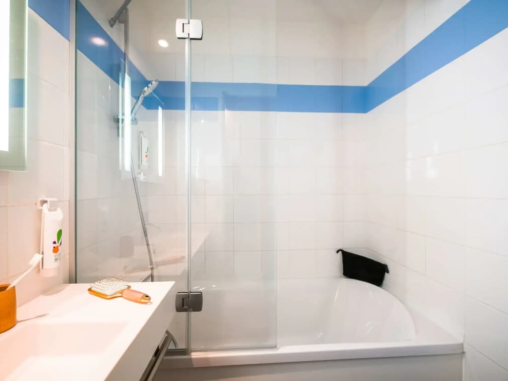 ibis Styles Strasbourg Stade de la Meinau - Miniature 8