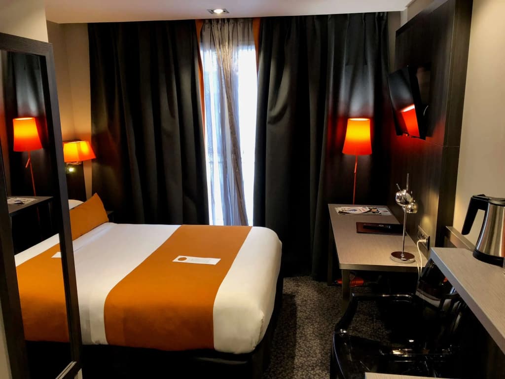 Best Western Empire Elysees - Photo 3