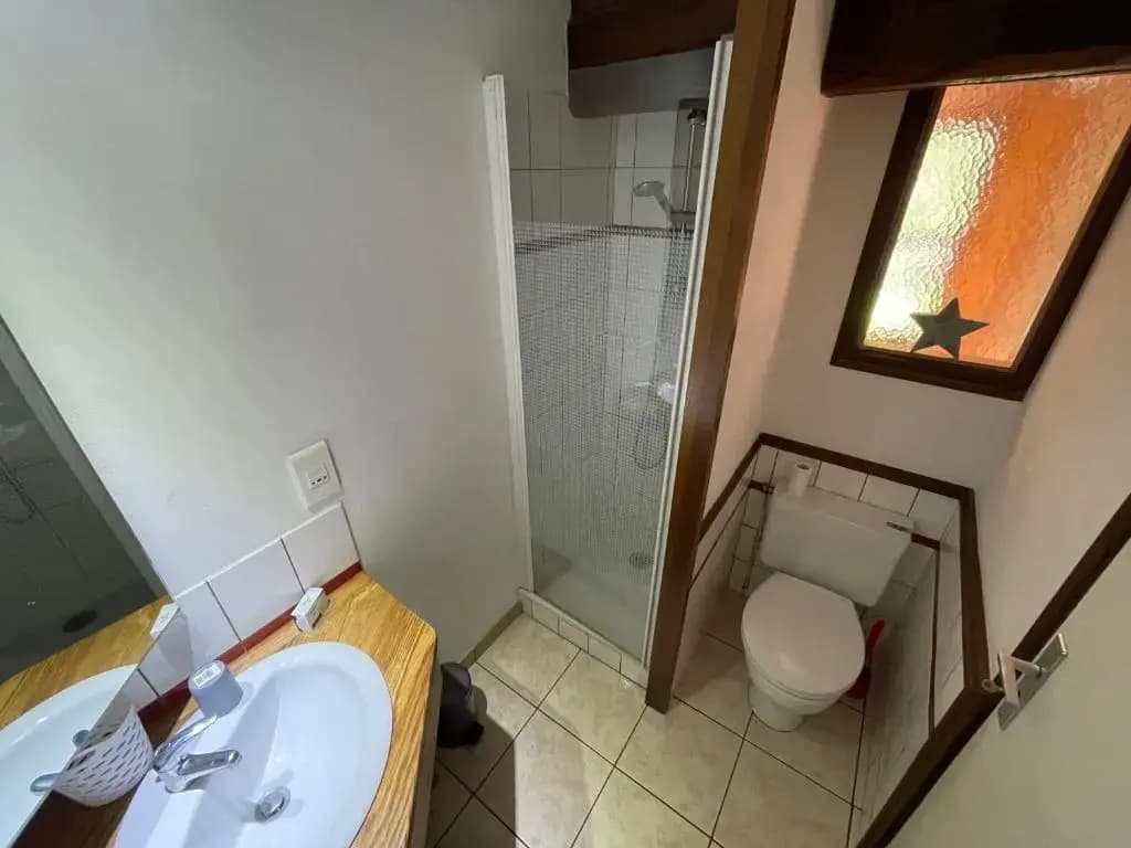 LE CROCUS bel appartement avec jardin dans vieille ferme de montagne rénovée - Miniature 6