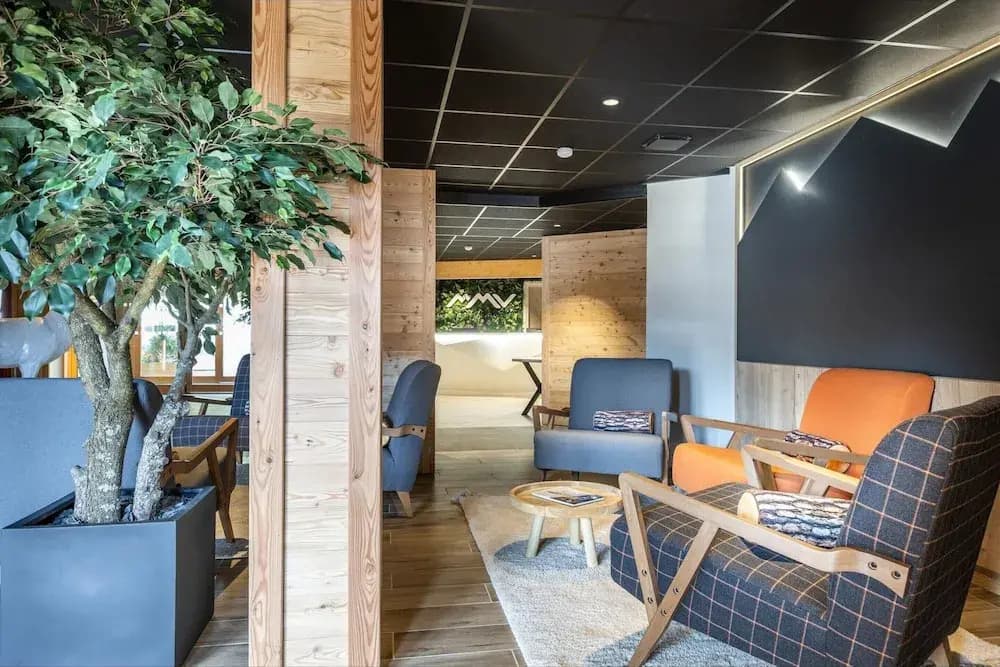 Apartment in France With Ski-in/ski-out Access - Photo 2