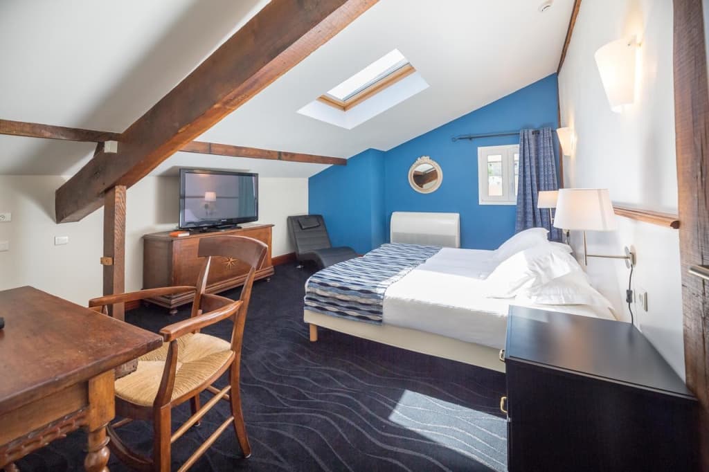 Hotel Ithurria - Photo 3